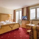 Naturhotel Alpenblick Hotel 4*