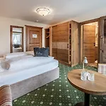 מלון Naturhotel Alpenblick 4*