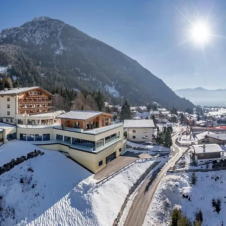 Naturhotel Alpenblick 4*