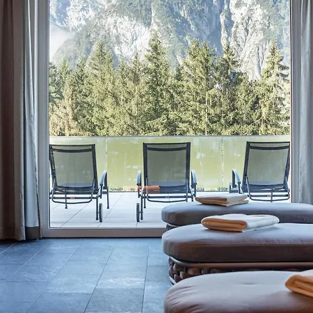 Naturhotel Alpenblick 호텔 4*