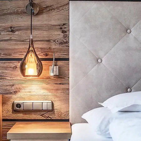 Naturhotel Alpenblick 4* Maurach (Achensee)