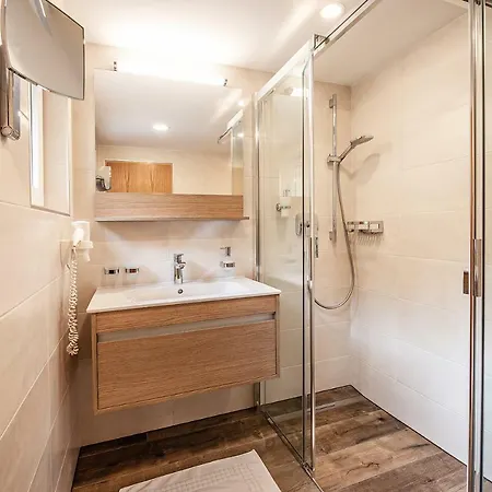 Naturhotel Alpenblick 4* Maurach (Achensee)