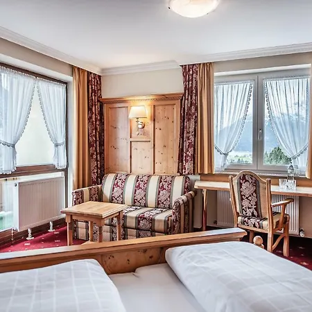 Naturhotel Alpenblick Hotel 4*